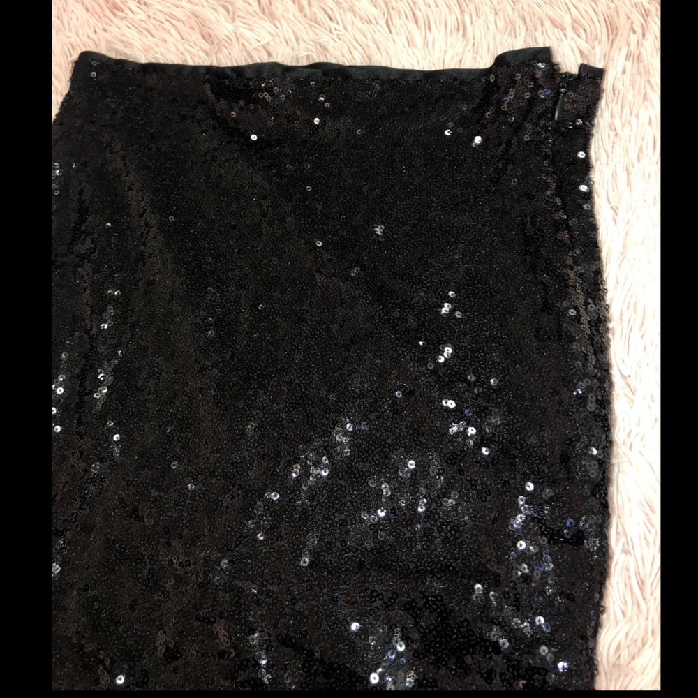 NWOT One Clothing Black Midi Sequin Skirt